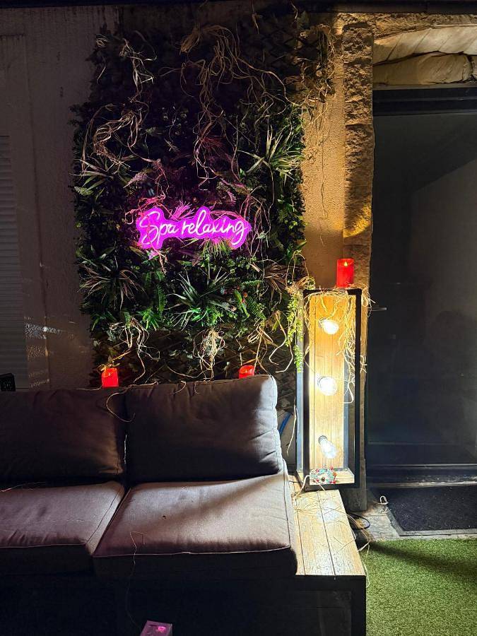 Gîte pour 4 personnes, avec balcon et vue dans Le Fief-Sauvin