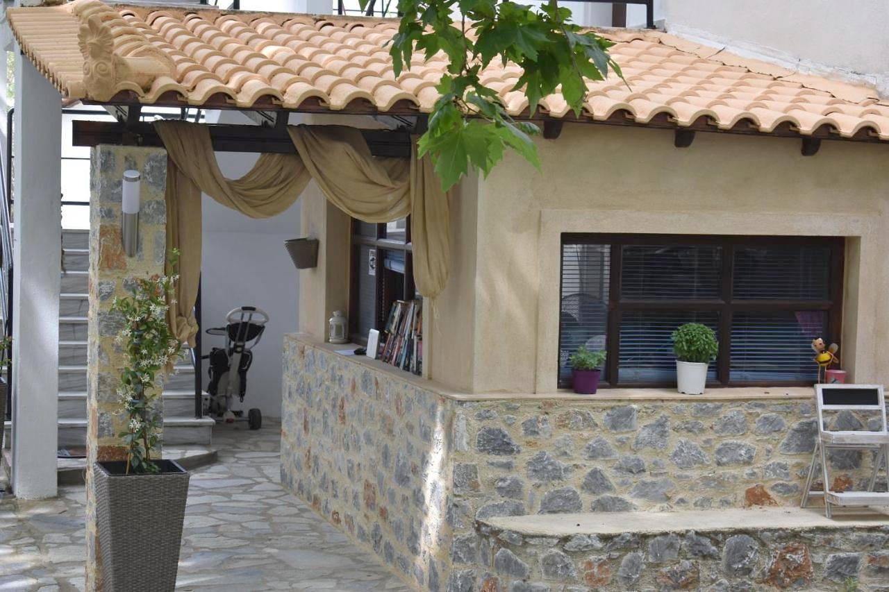 Hotel Zachos in Troulos, Sporades