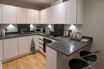 Holiday Apartment for 4 People in Brentwood, Essex, Photo 3