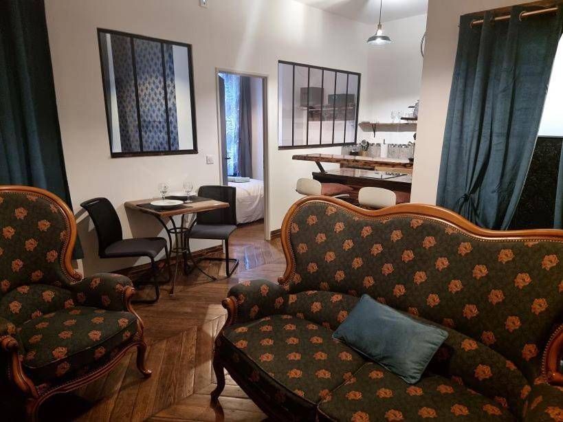 Appartement entier, Prestigieuse Résidence St Marie - Appt 2 Chambres - N 18 in Bellac, Région de Bellac
