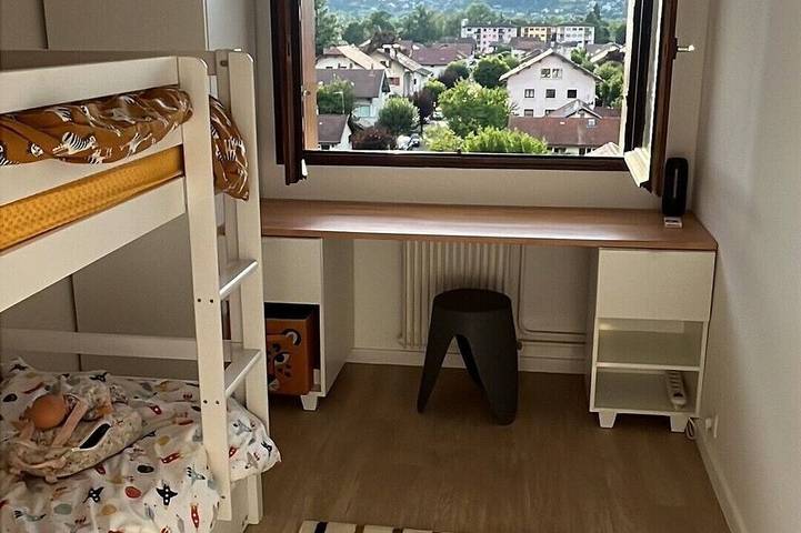 Apartamento entero, Bright apartment with balcony in Annecy in Meythet, Annecy (commune)