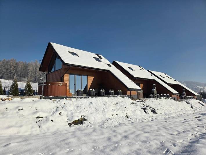 Apartament wakacyjny dla 4 osób, z widok na jezioro i widok oraz sauna i ogród, zwierzęta dozwolone w Jezioro Czorsztyńskie