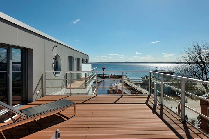 Apartamento de férias para 5 pessoas, com terraço e vista para o lago - 1