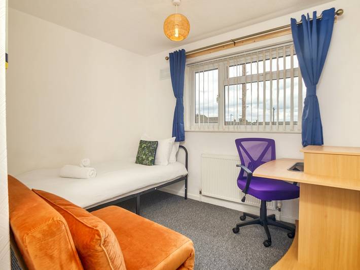 Dog-Friendly Haven + Parking + Prime Location - Pass the Keys in Lincoln, Lincolnshire