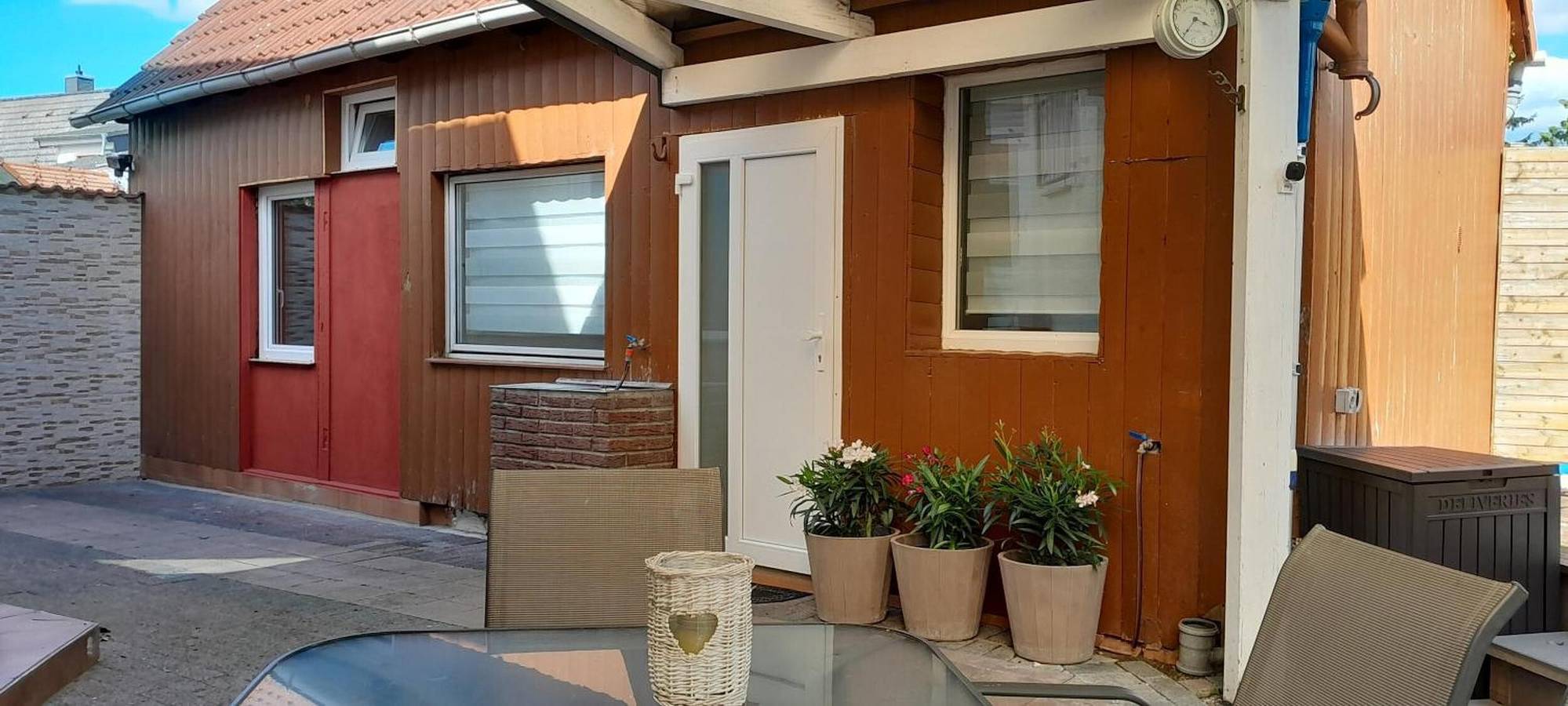 Apartamento vacacional entero, Pequeña casa de invitados – Tiny House con piscina y jardín in Groß-Gerau, Rheingau