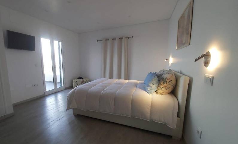 Gîte pour 4 personnes, avec terrasse et vue à Porto da Cruz - 3