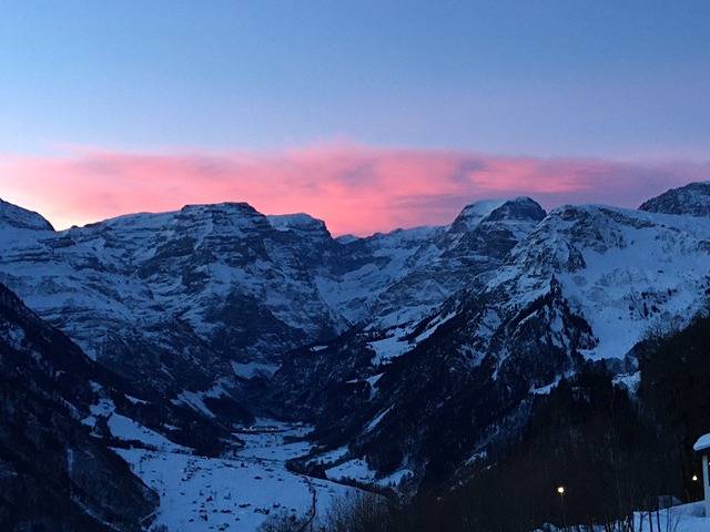 Ganze Ferienwohnung, Appartement Sycamore Lodge Nr. 14 - 3.5 Zimmer Ferienwohnung in Glarus Süd, Kanton Glarus