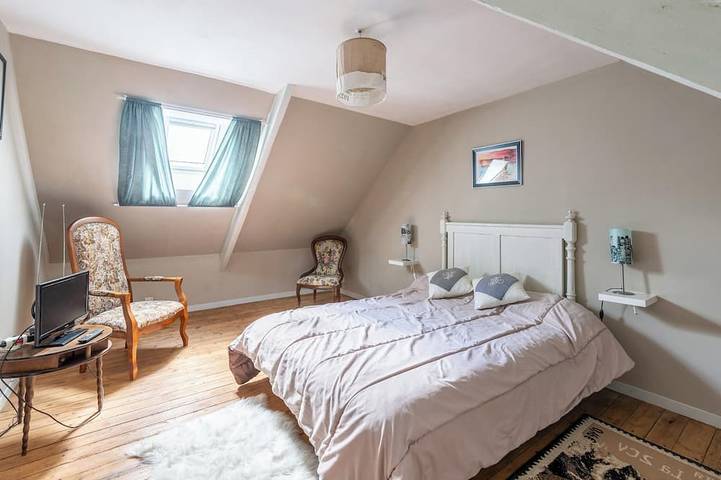 Location de vacances pour 6 personnes, avec jardin à Rostrenen - 2