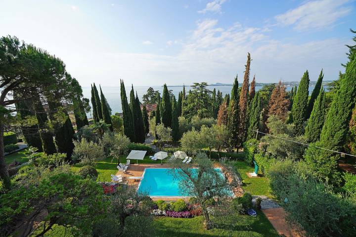 Villa per 14 persone a Gardone Riviera