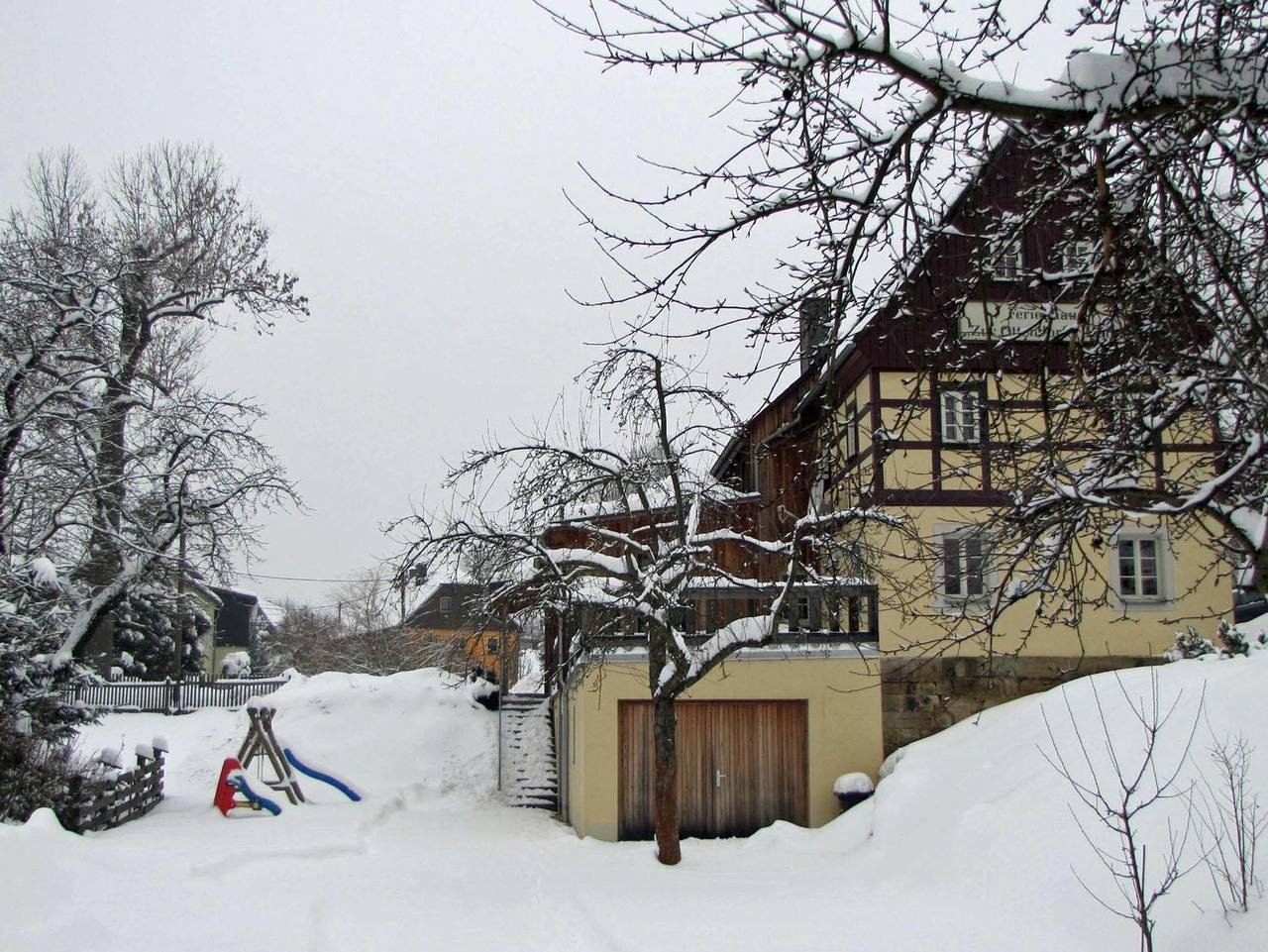 Ferienhaus "Zur Ottendorfer Hütte" - Ferienhaus, 10 Schlafräume, 6x Dusche/Wc in Kirnitzschtal, Sebnitz