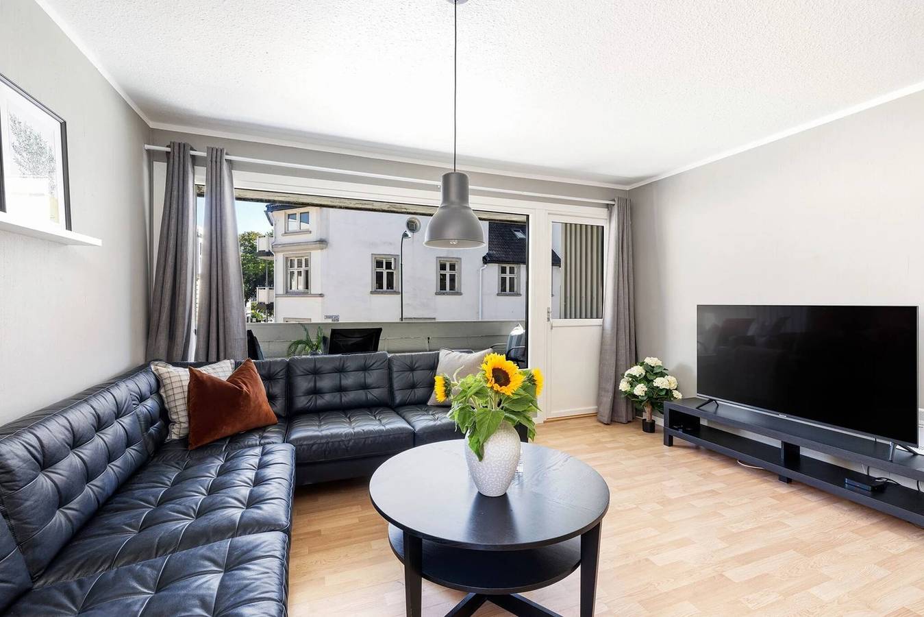 Hel lejlighed, Centrally located in Kvadraturen with 3 large bedrooms with Parking space in Kristiansand