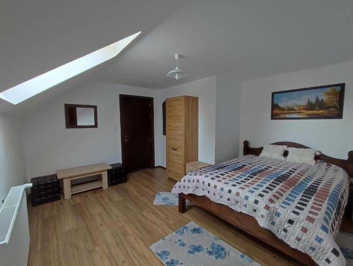 Gîte pour 14 personnes, avec terrasse et vue dans Dorna-Arini - 2