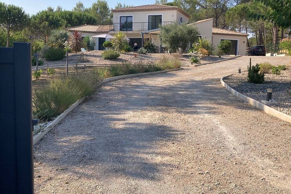 Villaparadise83 ... una magnífica villa con piscina climatizada in Bagnols-en-Forêt, Region de Draguignan