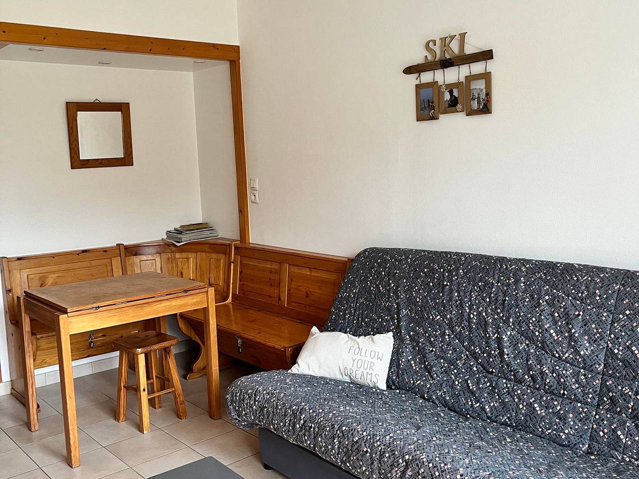 Entire studio, Comfortable 19m² Studio at Ski Foot - Sleeps 4 in Villard-de-Lans, Parc naturel régional du Vercors