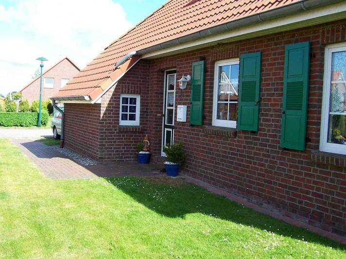 Ferienwohnung für 4 Personen, mit Terrasse und Garten in Altfunnixsiel