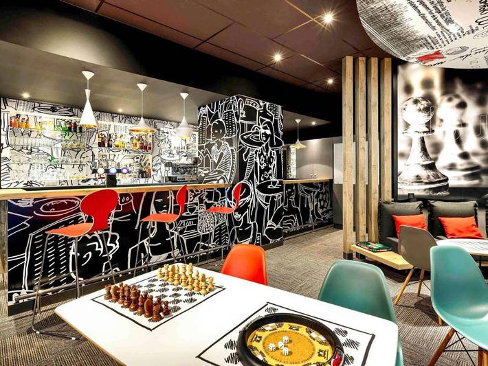 Hôtel pour 3 personnes, avec jardin et piscine, animaux acceptés