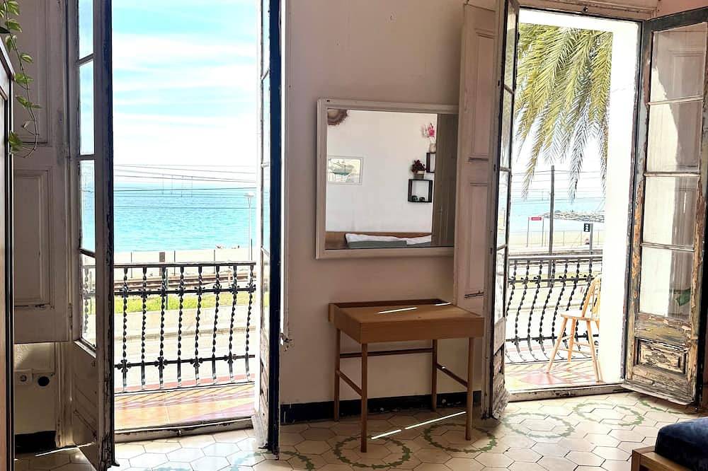 Típica casa catalana con vista mar in Premiá de Mar, Costa del Maresme