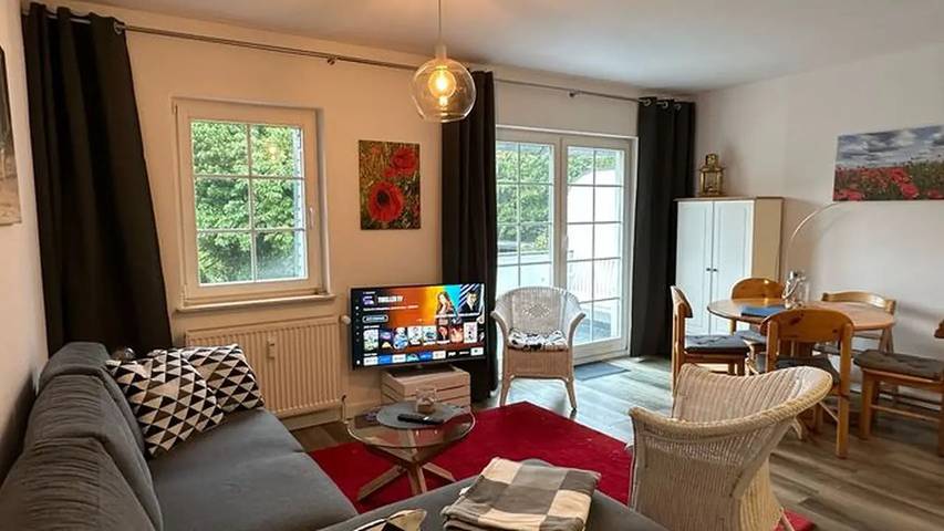 Ferienwohnung für 3 Personen, mit Balkon und Whirlpool sowie Garten und Sauna in Biendorf