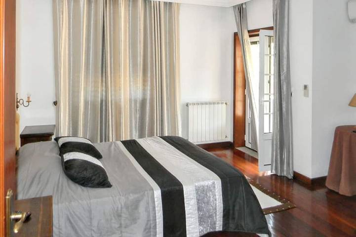 Location de vacances pour 8 personnes, avec balcon et jardin, animaux acceptés dans Geraz Do Lima - 4