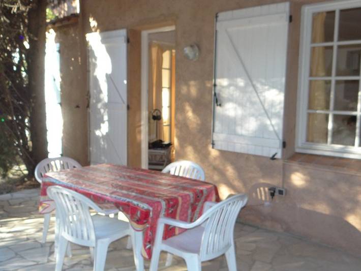 Vakantiehuis voor 6 personen, with Terras and Tuin as well as Zwembad in La Croix-Valmer