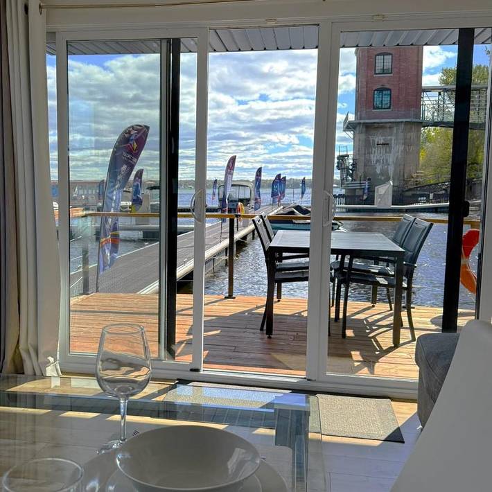 Bateau pour 4 personnes, avec vue et terrasse dans Trois-Rivières (Canada) - 2