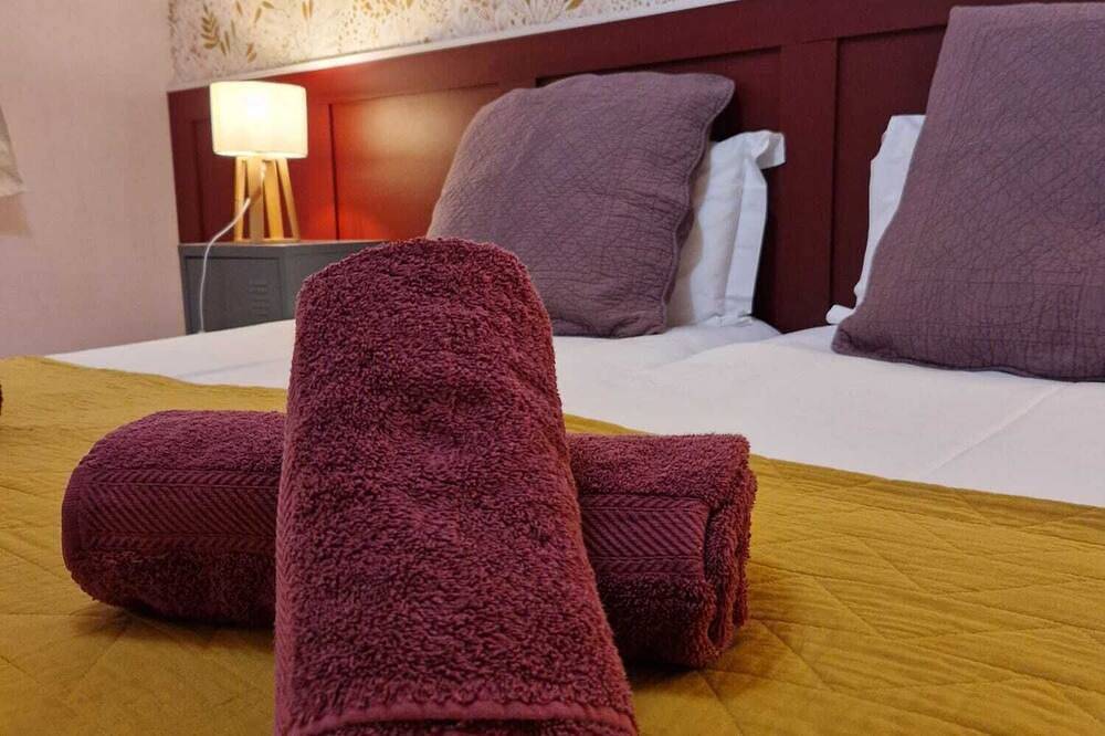 Gite L'orée de Nuitsmaison+espace Jeux/détente in Nuits-Saint-Georges, Beaune region