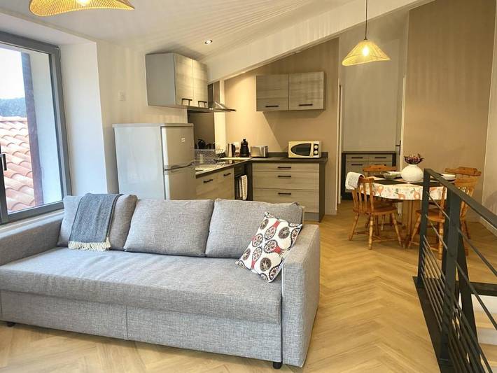 Gîte pour 2 personnes, avec jardin ainsi que terrasse et vue à Bidarray - 3