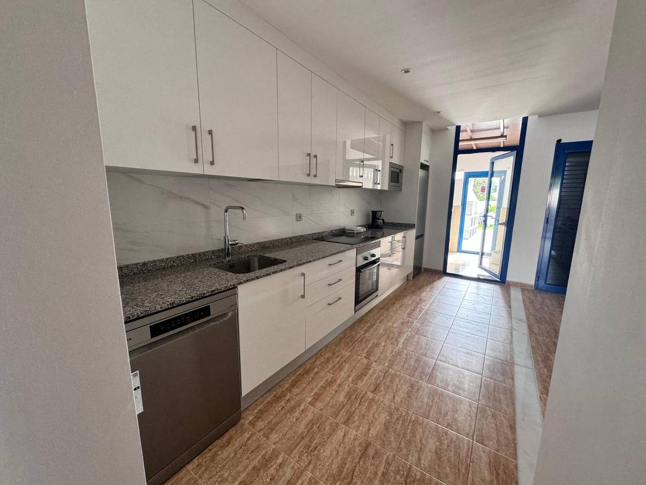 Ferienhaus 'Oasis 138' mit Bergblick, privatem Pool und Wlan in Playa Blanca, Yaiza