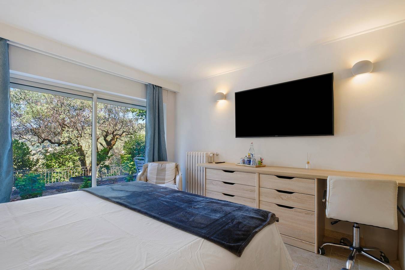 Chambre Lavande en rez de jardin in Grasse, Côte méditerranéenne (France)