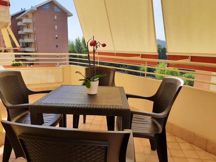 Appartamento per 5 persone, con Balcone e Terrazza nonché Panorama a Frosinone