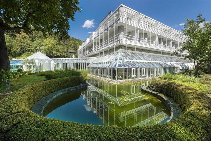 Hotel für 3 Personen, mit Balkon und Terrasse sowie Garten und Pool