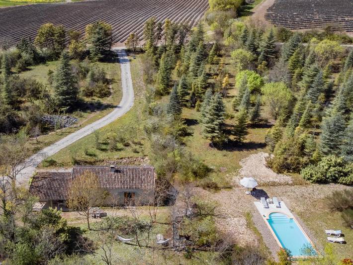 Location de vacances pour 4 personnes, avec jardin et piscine, animaux acceptés à Montcuq