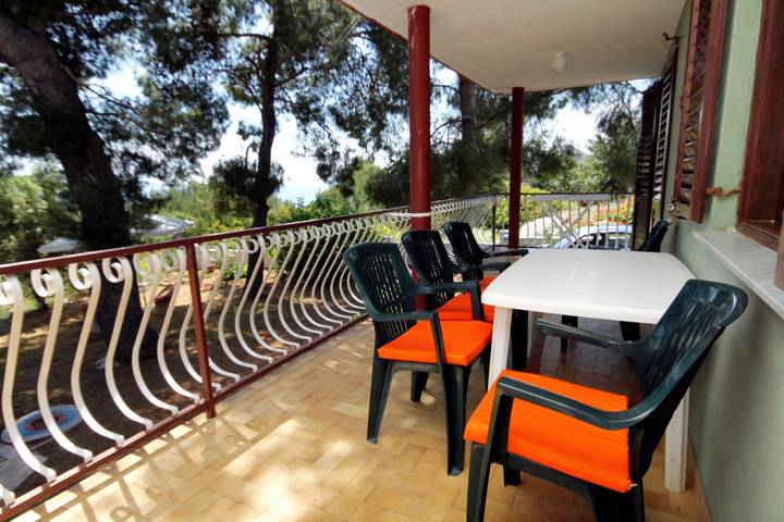 Ferienwohnung für 5 Personen, mit Balkon/Terrasse