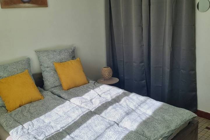 Gîte pour 7 personnes, avec jardin et piscine à Durtal - 2