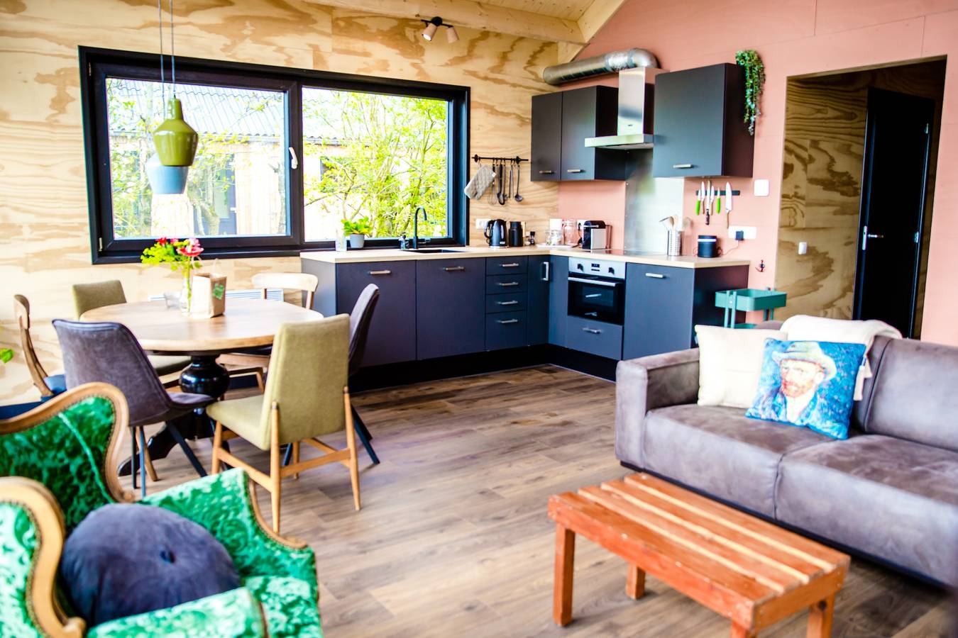 Pean-buiten — Waterlodge Tomke in Nationaal Park De Alde Feanen