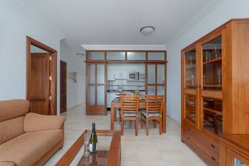 Apartment for 4 People in Playa Casco, Yaiza, Photo 4