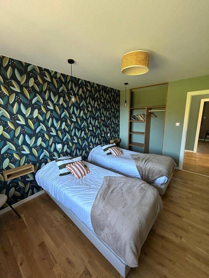 Three-Bedroom Chalet in Granges-Aumontzey, Parc naturel régional des Ballons des Vosges