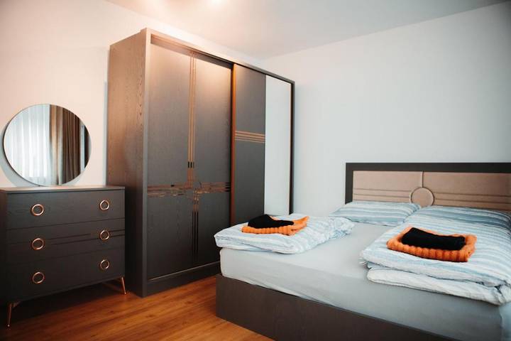 Ferienwohnung für 5 Personen, mit Balkon und Terrasse in Tarrenz - 3