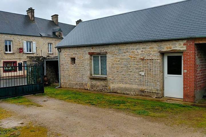 Location de vacances pour 2 personnes, avec jardin à Sainte-Marie-du-Mont