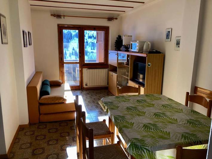 Gîte pour 6 personnes, avec Balcon ainsi que Terrasse et Vue dans Passo Del Tonale - 4
