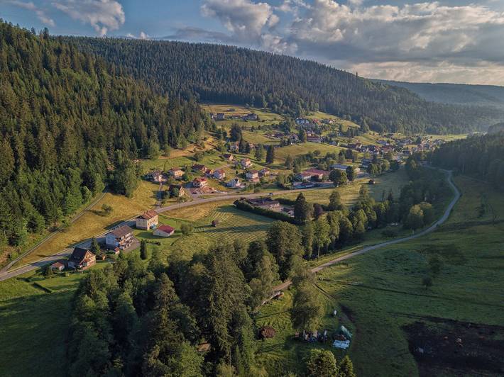 Ferienhaus Enztalblick - Ferienhaus mit Garten, 3 Schlafzimmer, max. 6 Personen in Enzklösterle, Nordschwarzwald