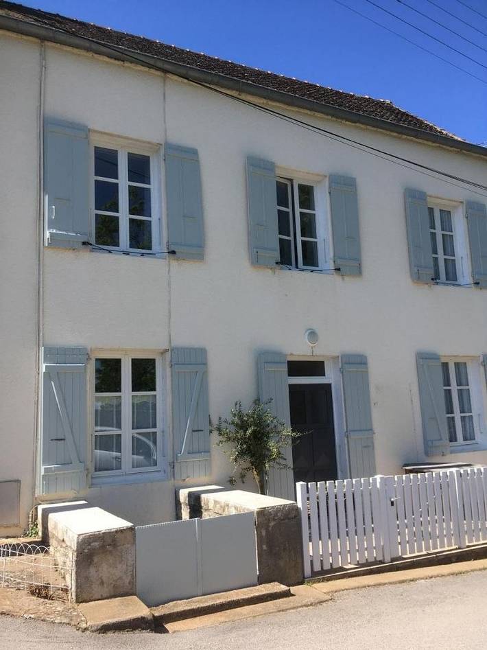 Gîte pour 4 personnes, avec jardin