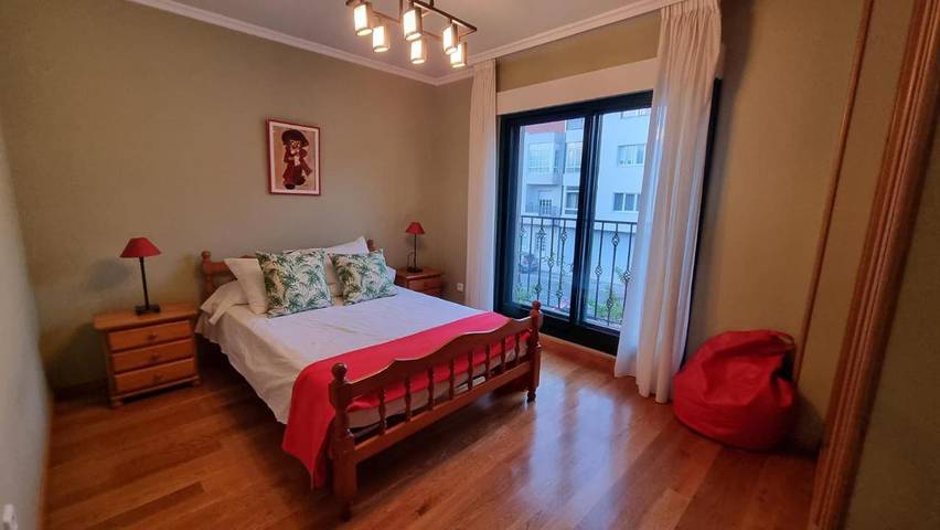 Casa rural para 10 personas, con Balcón y Jardín en Catoira