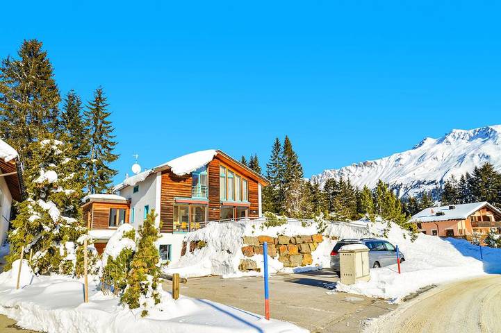 Ferienhaus für 9 Personen, mit Garten in der Lenzerheide