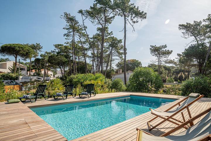 Vakantiehuis voor 10 personen, met Tuin en Zwembad in Costa do Estoril