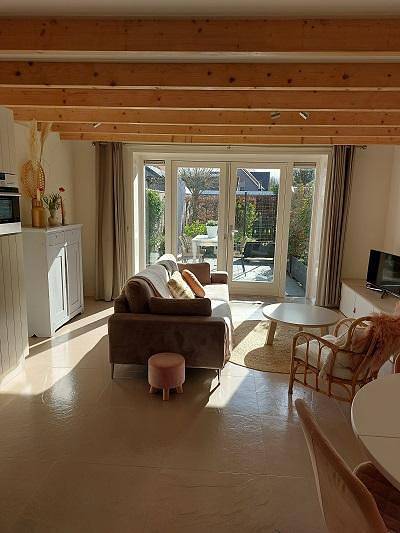 Great Vakantiehuizen — Dorpsstraat 13 in Nederlandse Noordzeekust