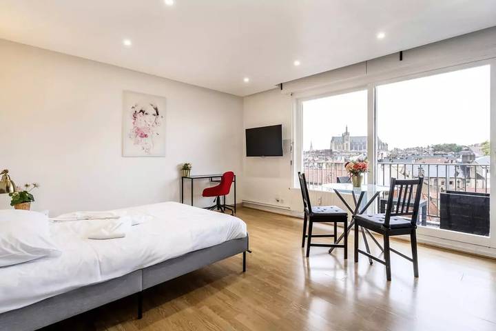 Ferienwohnung für 2 Personen, mit Balkon in Metz