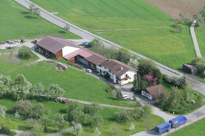 Ganze Wohnung, Ferienwohnung, 52 qm, 1 Schlafzimmer, 1 Wohn-/Schlafzimmer, max. 4 Personen in Künzelsau, Hohenlohe