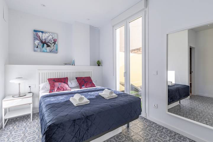 Apartahotel para 2 personas, con terraza en Valencia