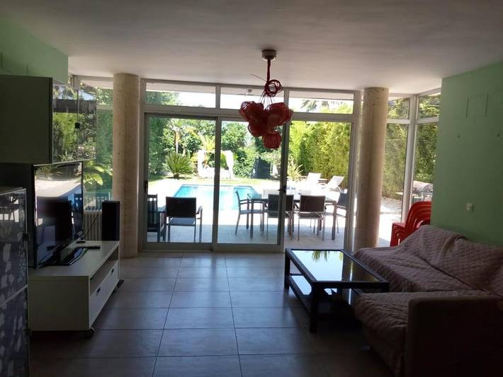 Casa rural para 8 personas, con Balcón y Terraza además de Piscina y Vistas en Chiva - 4